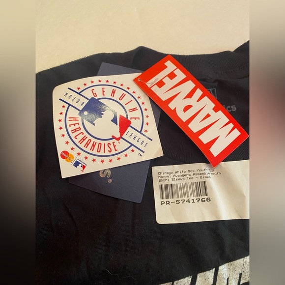 NWT Fanatics Chicago White Sox Youth MLB Marvel Avengers Tee Black Size Small - Picture 4 of 6